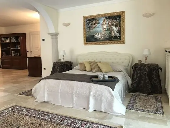 Superior Süit, Bahçe Manzaralı