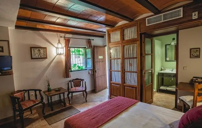 Tek Büyük Yataklı Oda