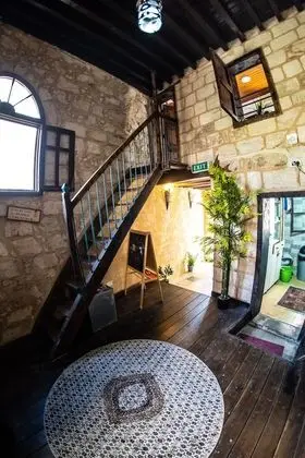 Traditional Stüdyo (Targ)