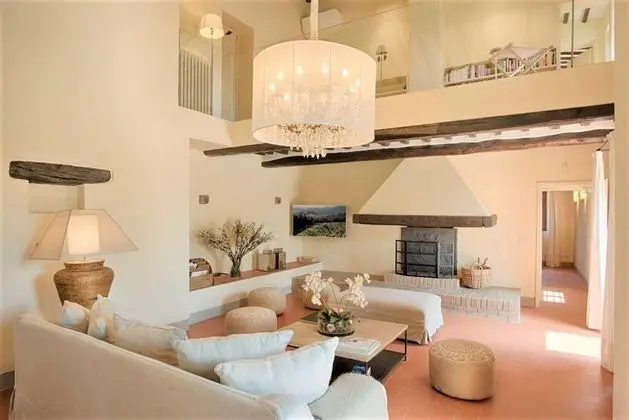 Villa, Sigara İçilebilir