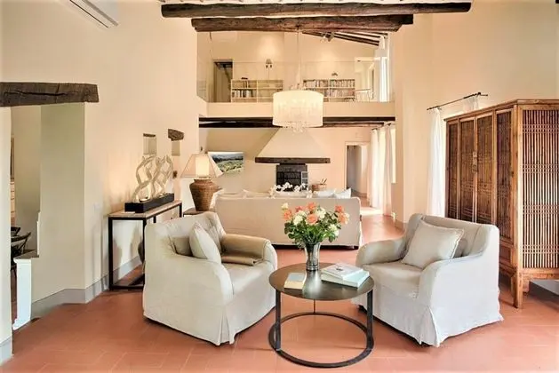 Villa, Sigara İçilebilir