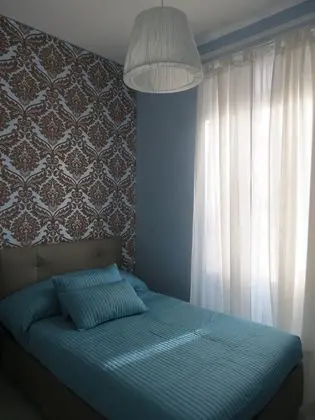 Basic Tek Büyük Yataklı Oda