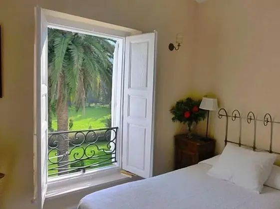 Economy Tek Büyük Yataklı Oda