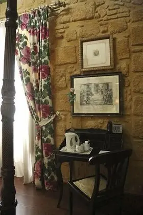 Deluxe Tek Büyük Yataklı Oda (for 2 people)