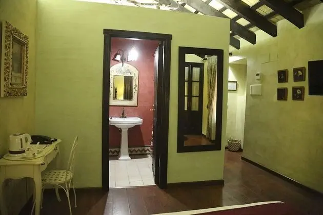 Superior Büyük Yataklı Tek Kişilik Oda