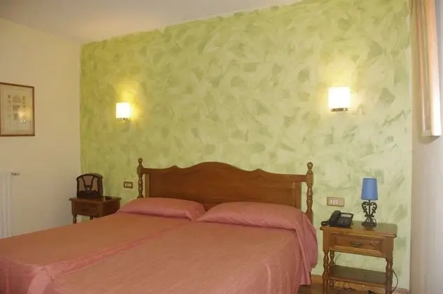 Üç Kişilik Oda (3 Adults)