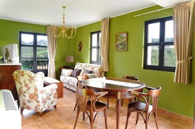 Deluxe Apartment for 4 people