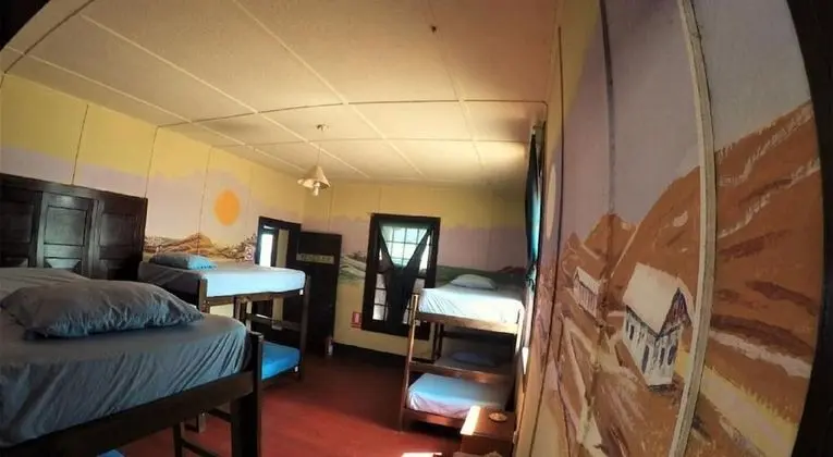 Ortak Ranzalı Oda (6 pax)