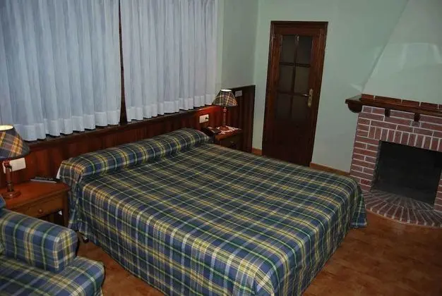 Tek Büyük Yataklı Oda (5)