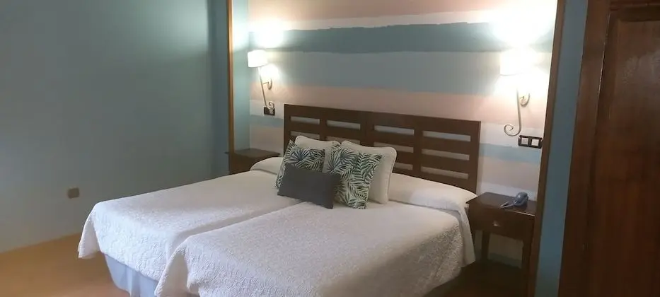 Tek Büyük Yataklı Oda, Sıcak Su Küveti
