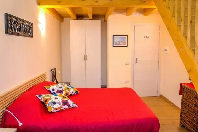 Tek Büyük Yataklı Oda, Balkon