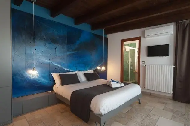 Superior Üç Kişilik Oda (Suite View)