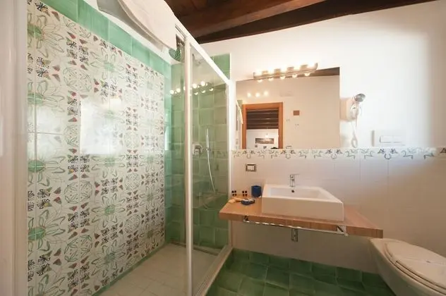 Superior Üç Kişilik Oda (Suite View)