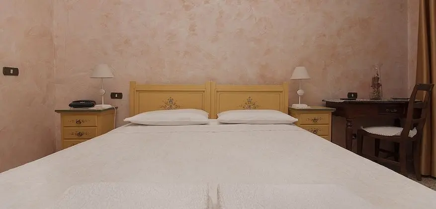 Classic Tek Büyük Yataklı Oda, Şehir Manzaralı