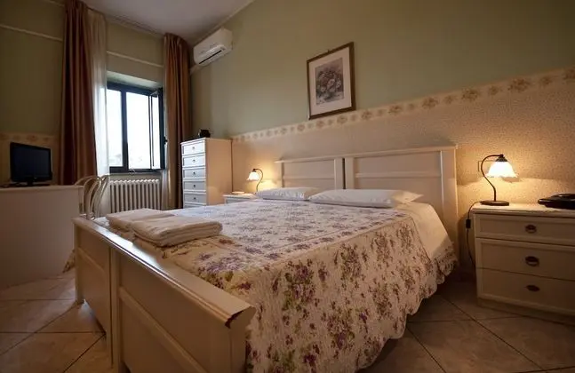 Classic Tek Büyük Yataklı Oda, Şehir Manzaralı