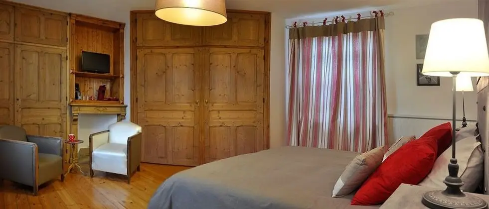 Tek Büyük Yataklı Oda (Romanèche)