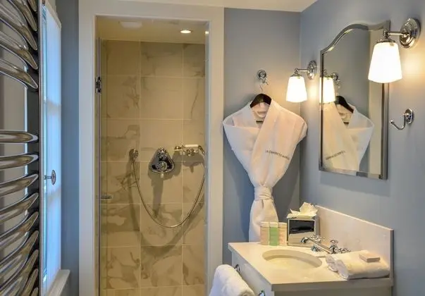 Standard Tek Büyük Yataklı Oda, 1 Çift Kişilik Yatak, Özel Banyo