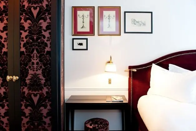 Superior Tek Büyük veya İki Ayrı Yataklı Oda