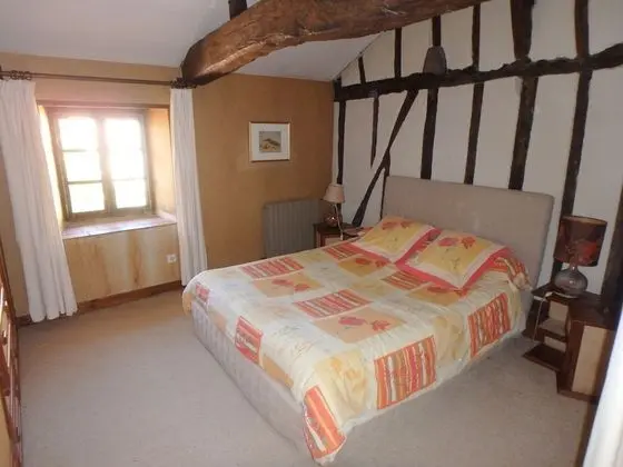 Tek Büyük Yataklı Oda (Bureau)