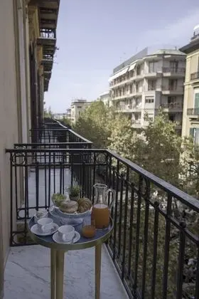 Exclusive Tek Büyük Yataklı Oda