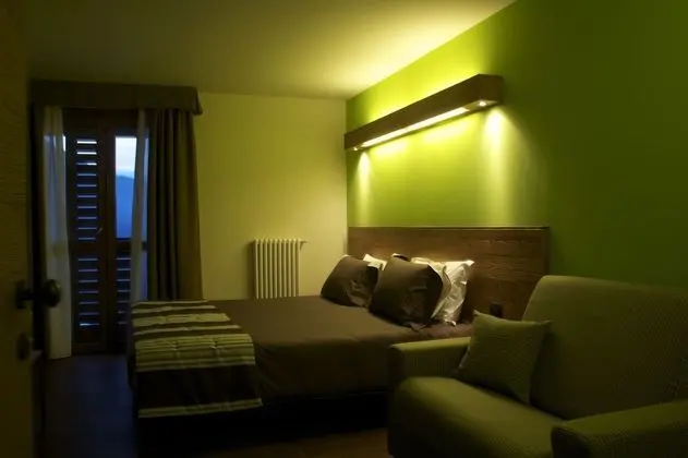 Superior Üç Kişilik Oda, Dağ Manzaralı