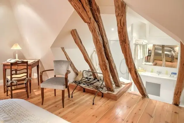 Classic Tek Büyük Yataklı Oda