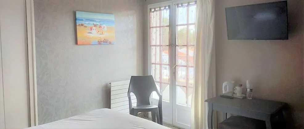 Tek Büyük Yataklı Oda, Balkon