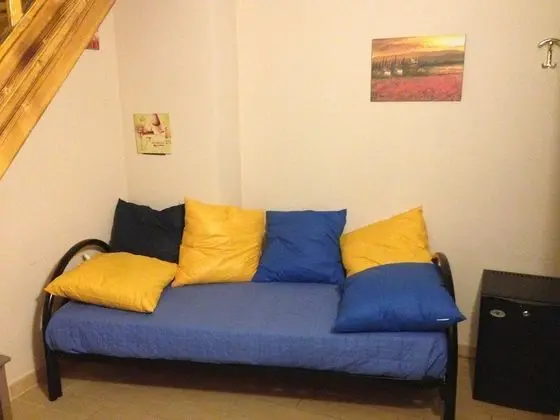 Üç Kişilik Oda