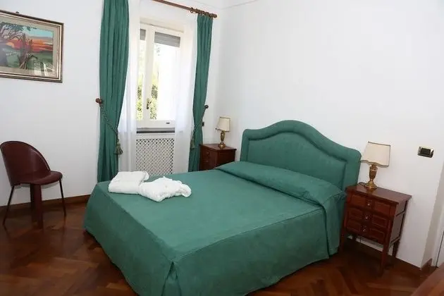 Tek Büyük Yataklı Oda, Jakuzi (CAMERA VERDE)