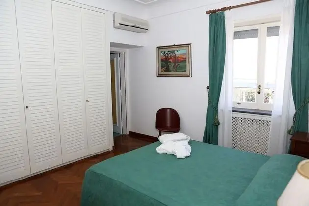 Tek Büyük Yataklı Oda, Jakuzi (CAMERA VERDE)