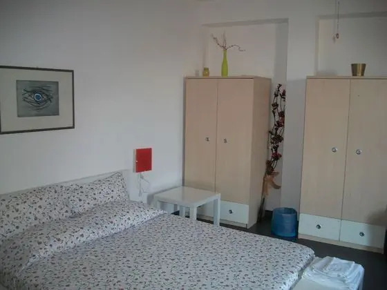 Üç Kişilik Oda