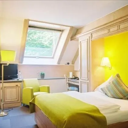 Classic Tek Büyük veya İki Ayrı Yataklı Oda