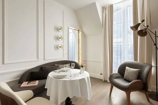 Dubleks, Teras (Montmartre)