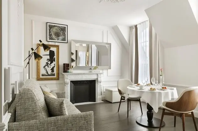 Dubleks, Teras (Toits de Paris)