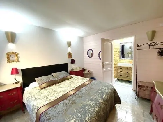 Classic Tek Büyük Yataklı Oda