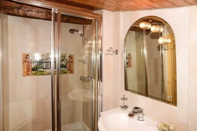Standard Tek Büyük Yataklı Oda, Özel Banyo, Bahçe Manzaralı