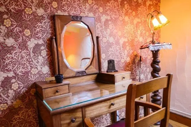 Superior Tek Büyük Yataklı Oda, Özel Banyo, Bahçe Manzaralı