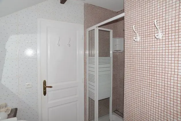 Superior Tek Büyük Yataklı Oda, Özel Banyo, Bahçe Manzaralı