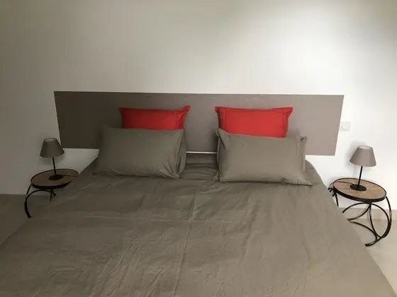 Superior Tek Büyük veya İki Ayrı Yataklı Oda