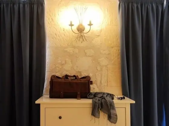 Comfort Tek Büyük Yataklı Oda, Banyolu/Duşlu, Şehir Manzaralı (La Roche Bleue)