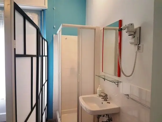 Standard Tek Büyük Yataklı Oda, Ortak Banyo, Şehir Manzaralı