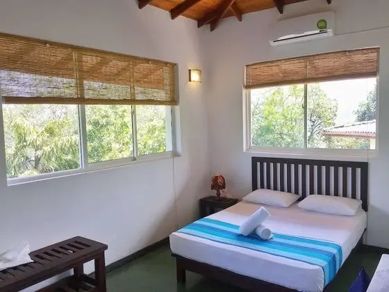 Deluxe Tek Büyük Yataklı Oda, Balkon, Dağ Manzaralı