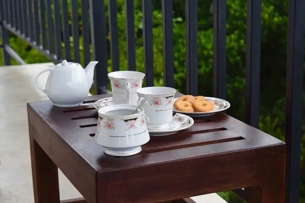 Deluxe Tek Büyük Yataklı Oda, Balkon, Dağ Manzaralı