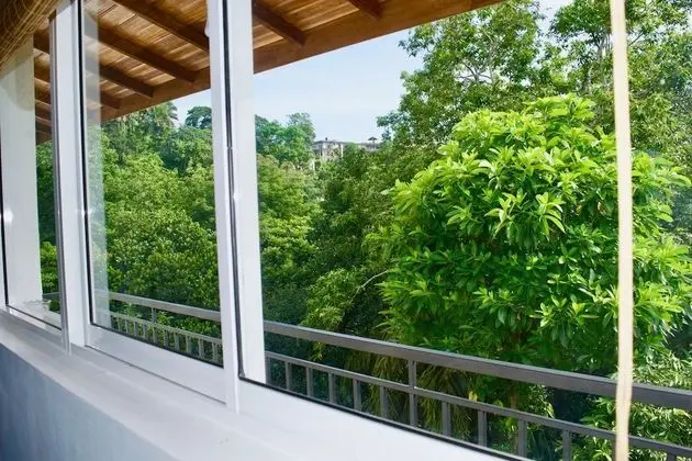 Deluxe Tek Büyük Yataklı Oda, Balkon, Dağ Manzaralı