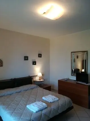 Deluxe Tek Büyük Yataklı Oda, Banyolu/Duşlu