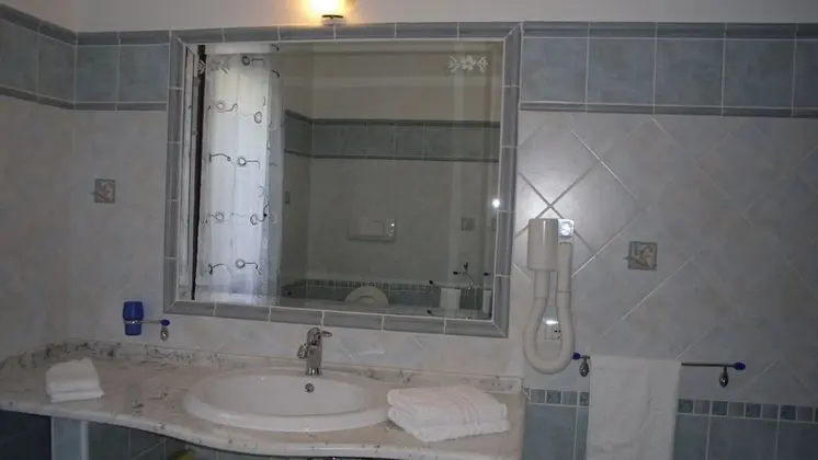 Tek Büyük veya İki Ayrı Yataklı Oda