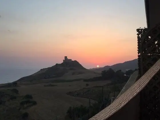 Superior Tek Büyük veya İki Ayrı Yataklı Oda, Balkon, Deniz Manzaralı