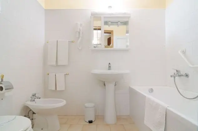 Tek Büyük veya İki Ayrı Yataklı Oda