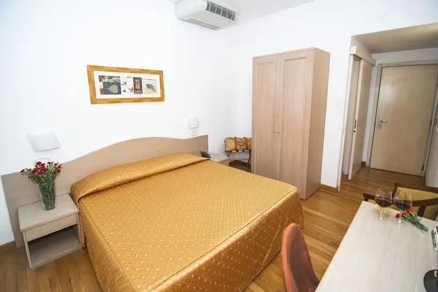 Basic Tek Kişilik Oda