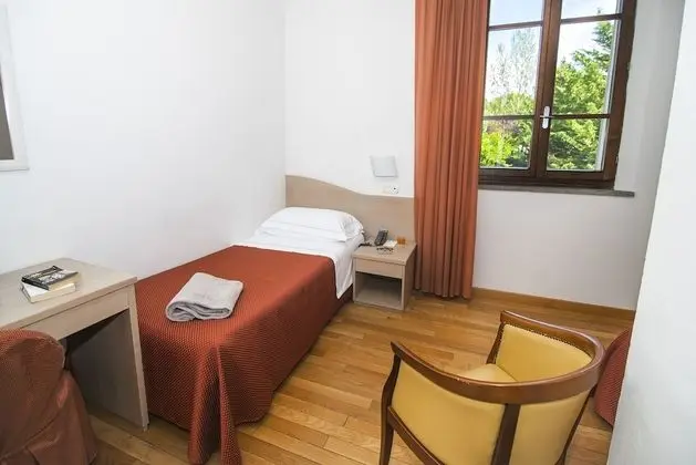 Comfort Oda, 2 Tek Kişilik Yatak, Havuz Manzaralı